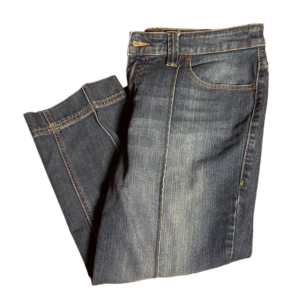 Chicos Platinum Denim Capris